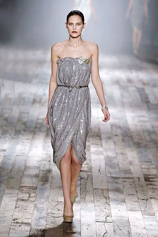Look 16